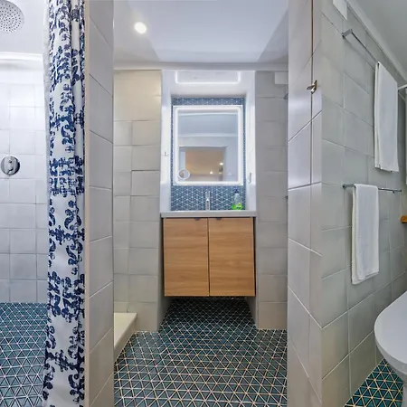 Fully Equipped In Alfama Апартаменты Лиссабон