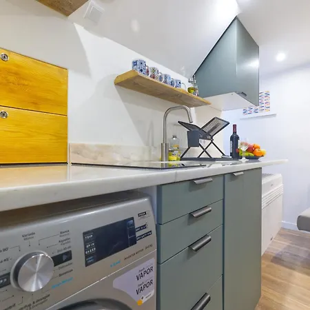 Fully Equipped In Alfama Appartement *